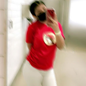 Meet your Posher, Alessandra miladis